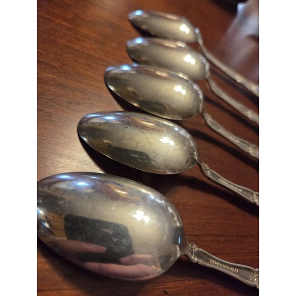 5 Antique 1881 Rogers LA‎ VIGNE GRAPE 1908 Silverplate 5 Teaspoons Spoons - Picture 8 of 13